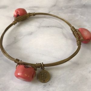 Bangle bracelet